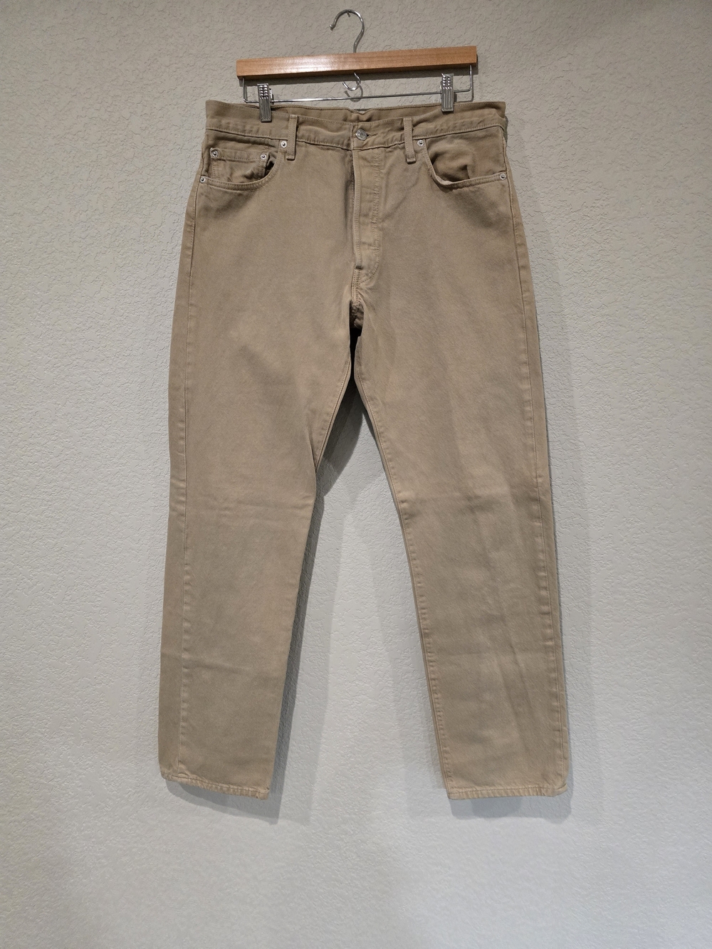 Men's Button Fly Levi Brand Beige Straight-Leg Jeans